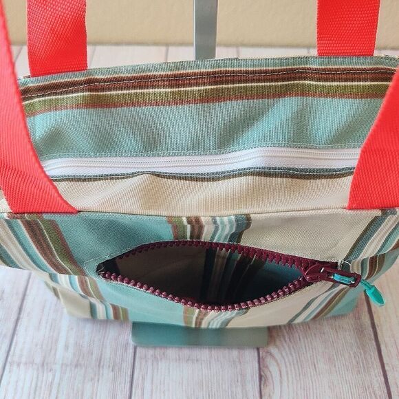 Lululemon striped one-of-a-kind upcycle handmade tote - Picture 6 of 8